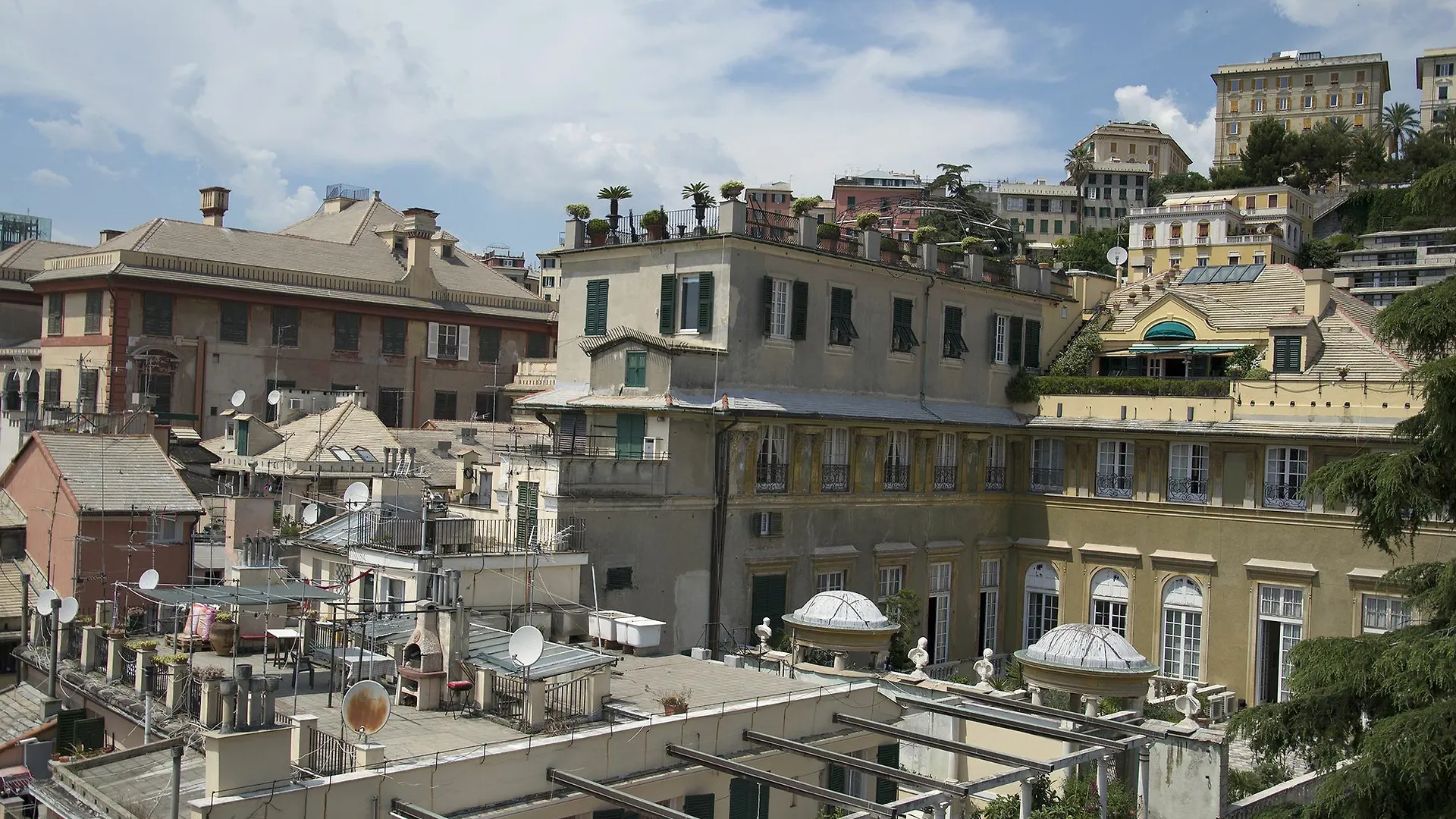 Sky On The Roofs - Il Cielo Sui Tetti Hotel Genoa 3*,  Italy